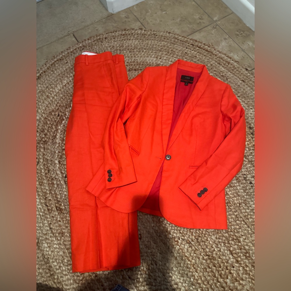 RED J CREW BLAZER SET